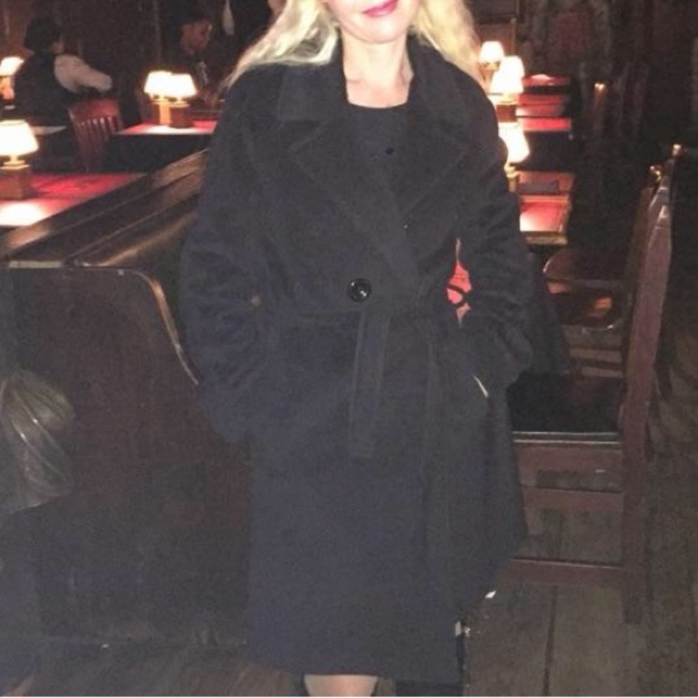 In Jour Ailleurs Women's Elegant Black cashemire Coat size small